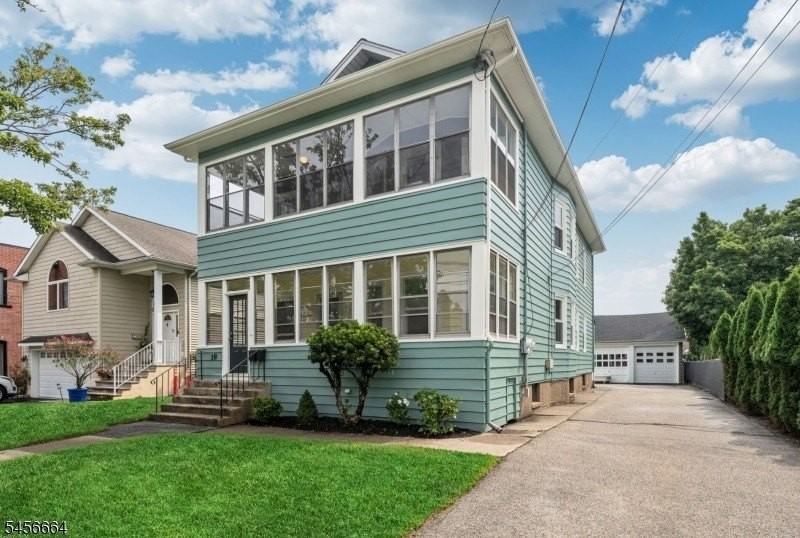 18 Lincoln Ave Unit 2