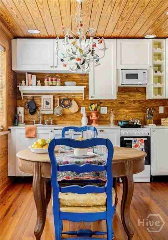 2411 Texas Ave #B - Photo 5 of 24