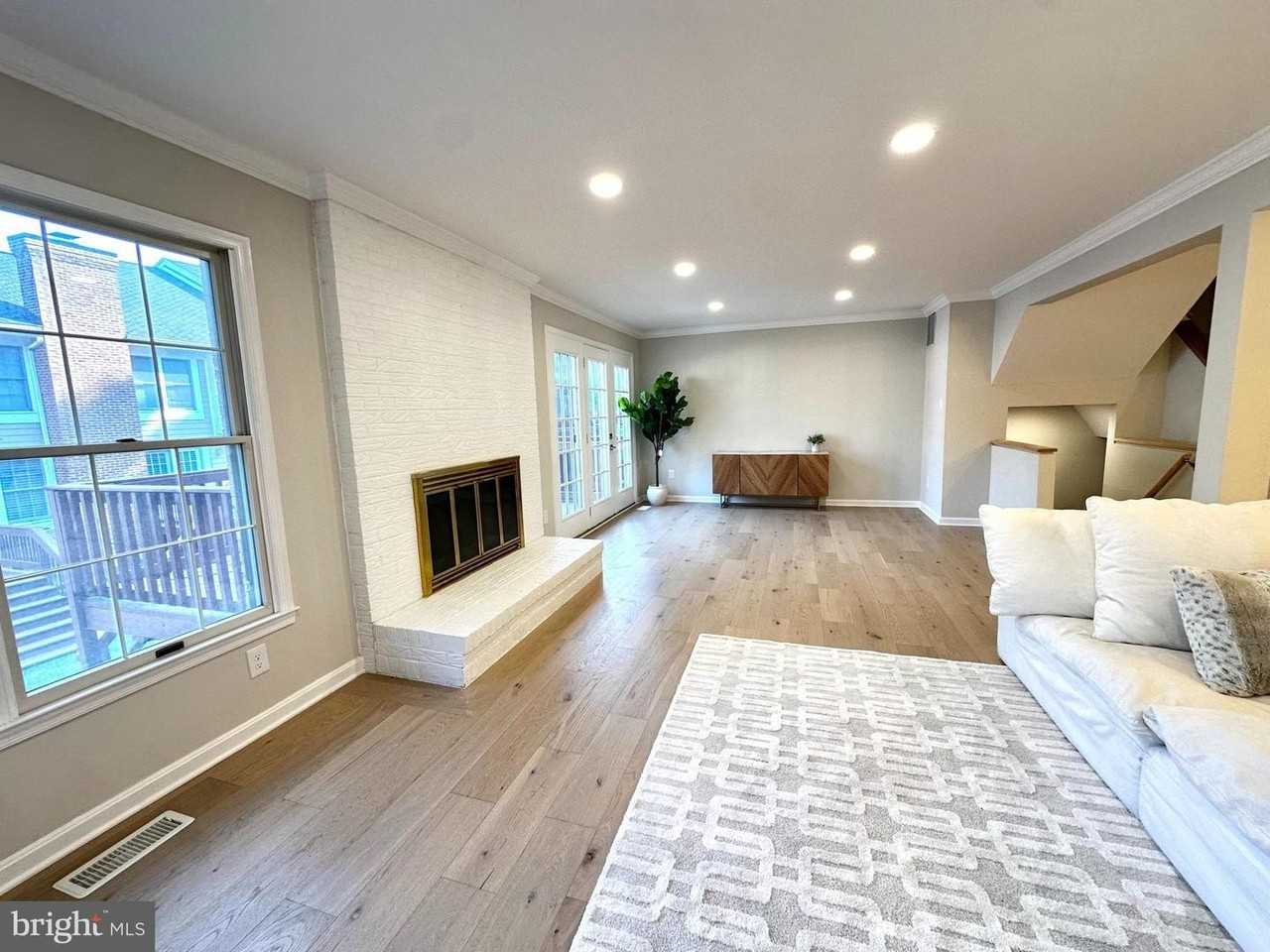12 River Oaks Cir - Photo 7 of 28