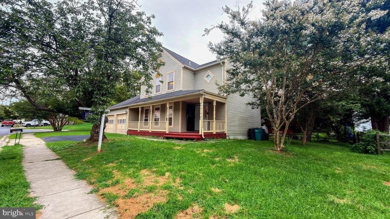 18441 Cape Jasmine Way - Photo 2 of 31