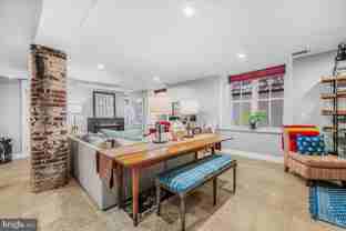 1210 Queen St - Photo 1 of 1