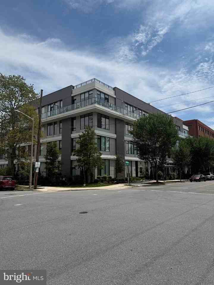 801 N Fairfax St