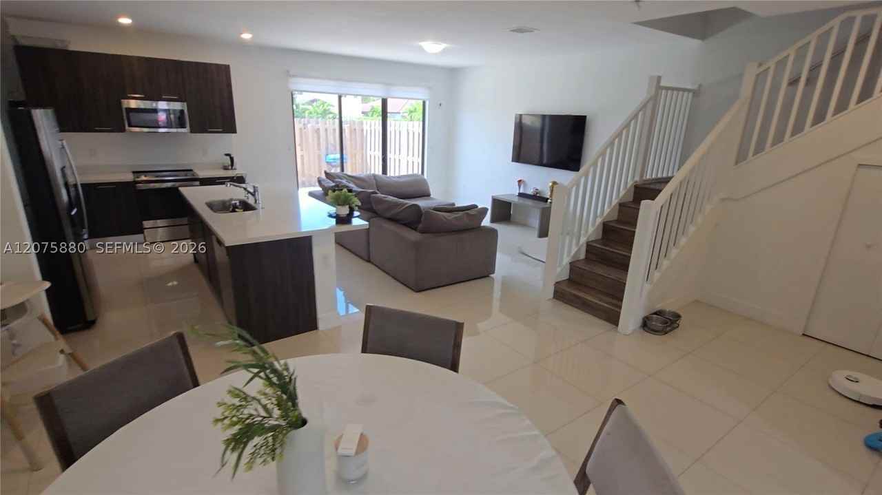 15790 Sw 136th Way #0 - Photo 6 of 42