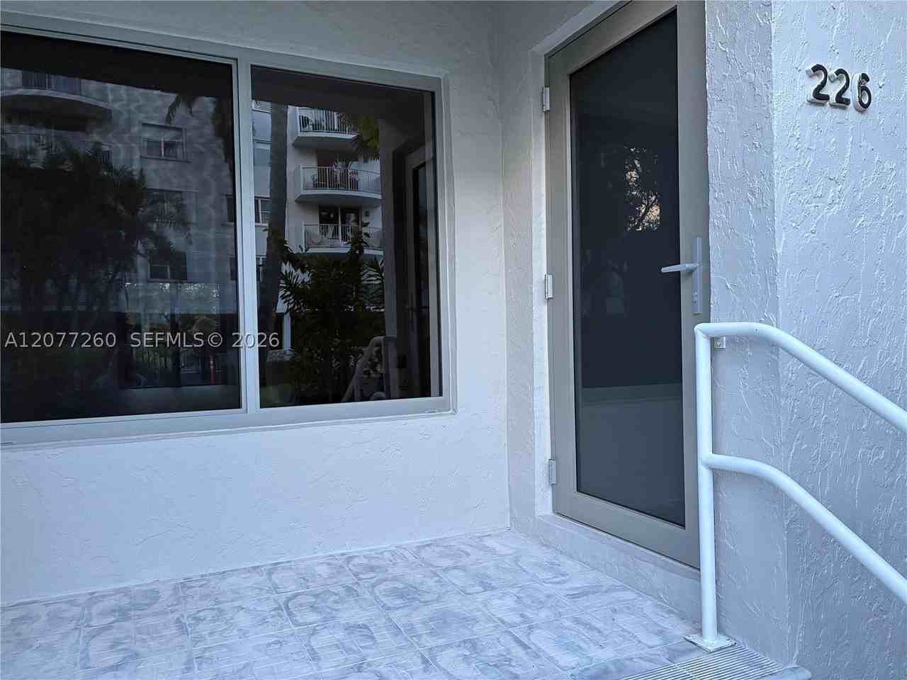 226 Sea View Dr #105 - Photo 3 of 10
