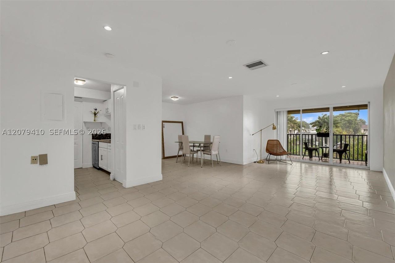 15470 Sw 82nd Ln #332 - Photo 5 of 50