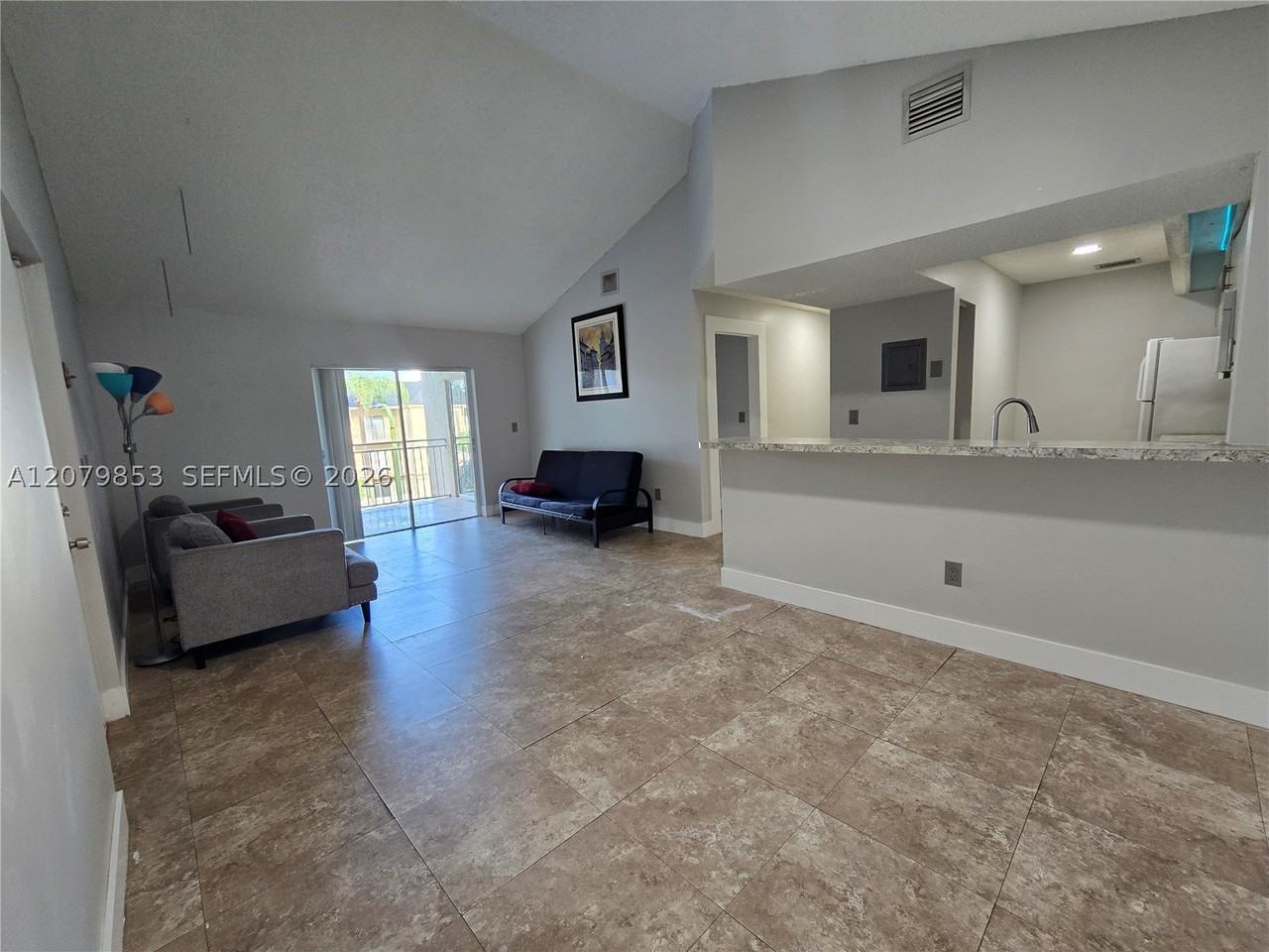 18860 Nw 57th Ave #305 - Photo 3 of 19