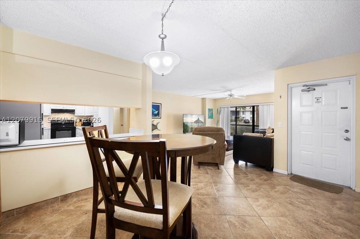 1014 Green Pine Blvd #H1 - Photo 6 of 14