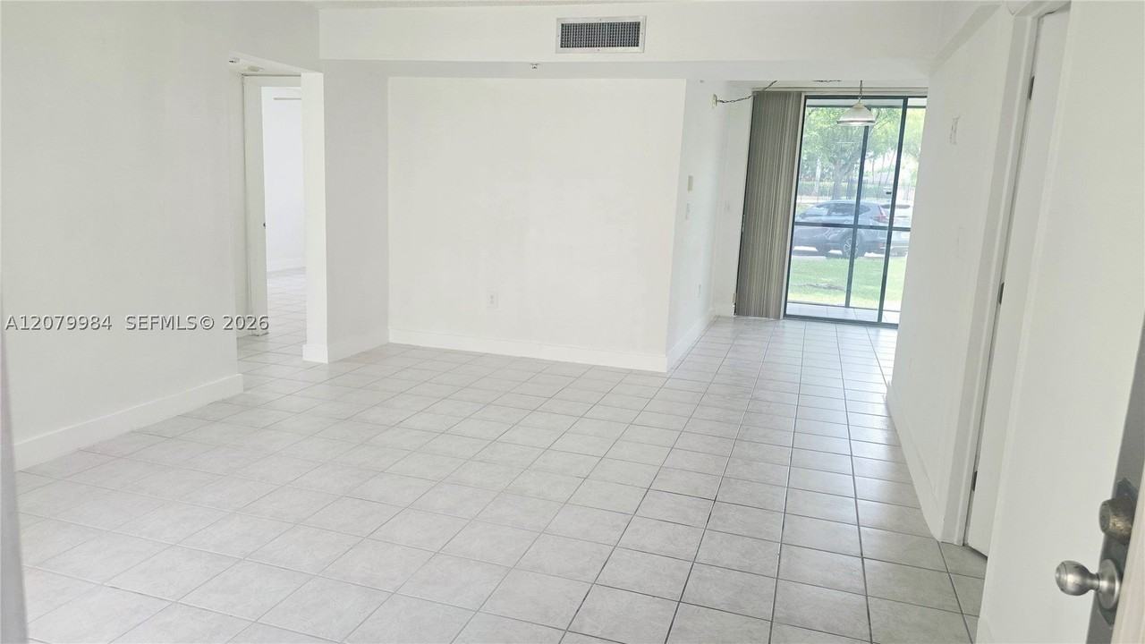8650 Sw 133rd Avenue Rd #107 - Photo 6 of 26
