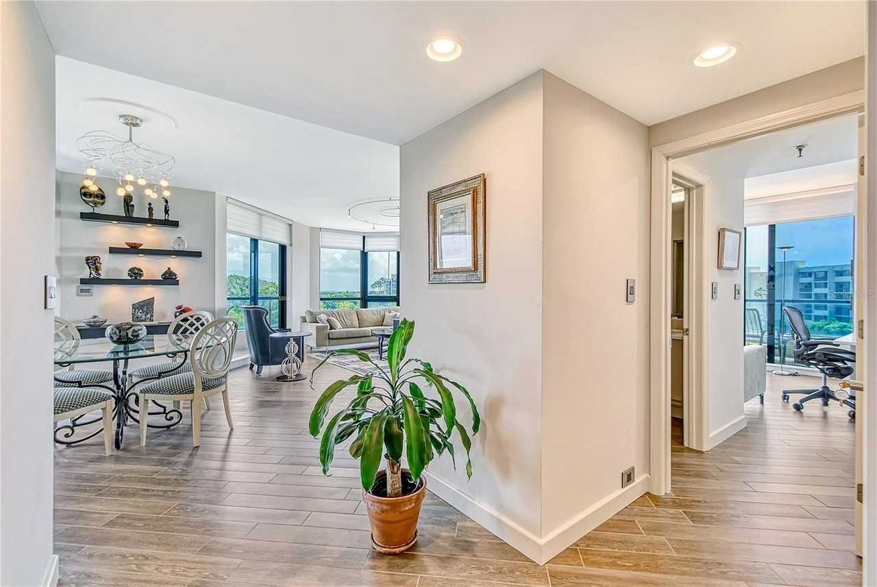 1211 Gulf Of Mexico Dr #302 - Photo 5 of 50