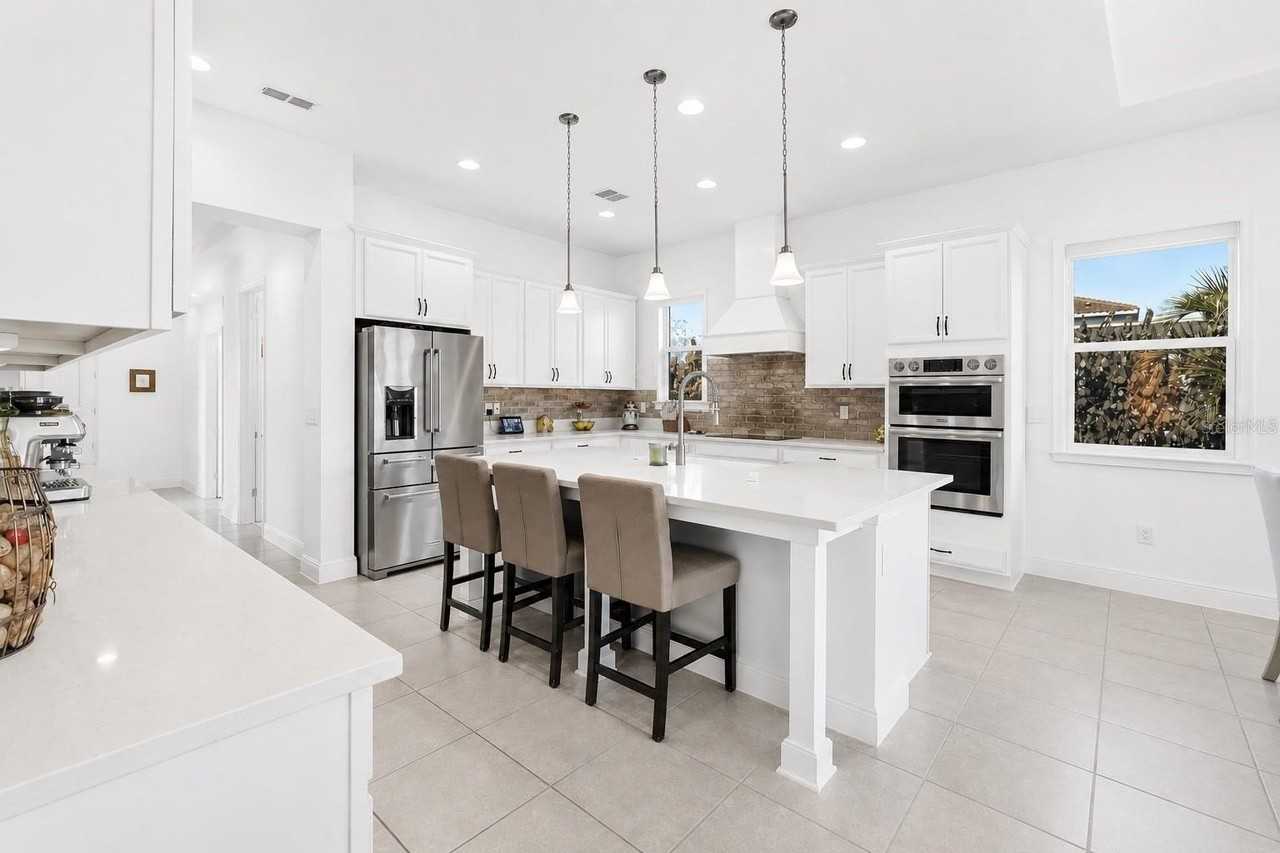 13321 Oakenshaw Ln - Photo 7 of 50