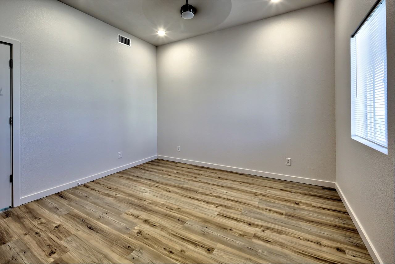 2160 Swanson Avenue - Photo 5 of 12