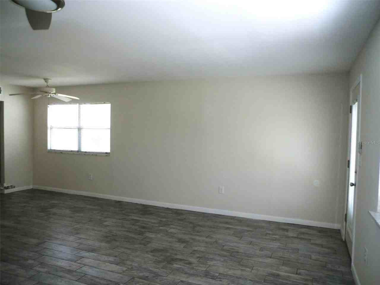 1901 Andover Way #47 - Photo 3 of 26