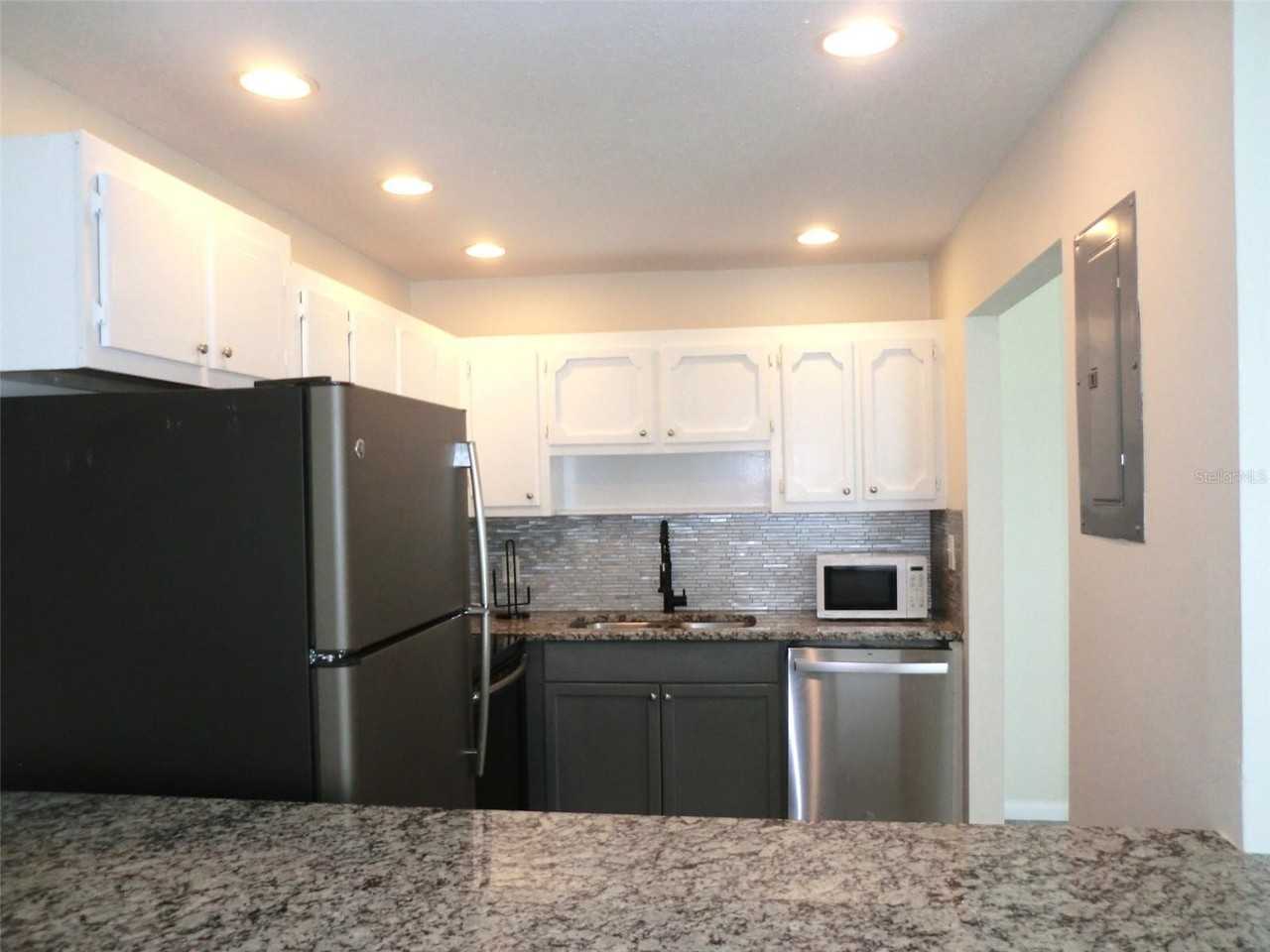1901 Andover Way #47 - Photo 7 of 26
