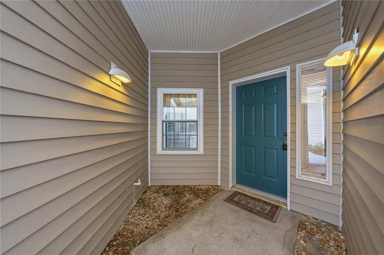 22128 Little Lagoon Ct - Photo 3 of 39