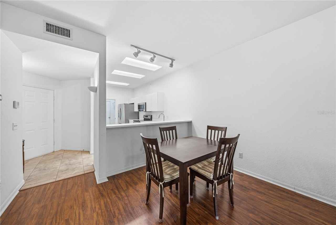 22128 Little Lagoon Ct - Photo 4 of 39