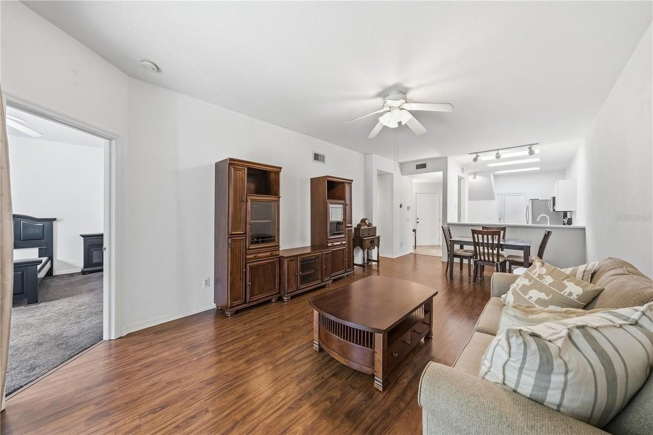 22128 Little Lagoon Ct - Photo 7 of 39