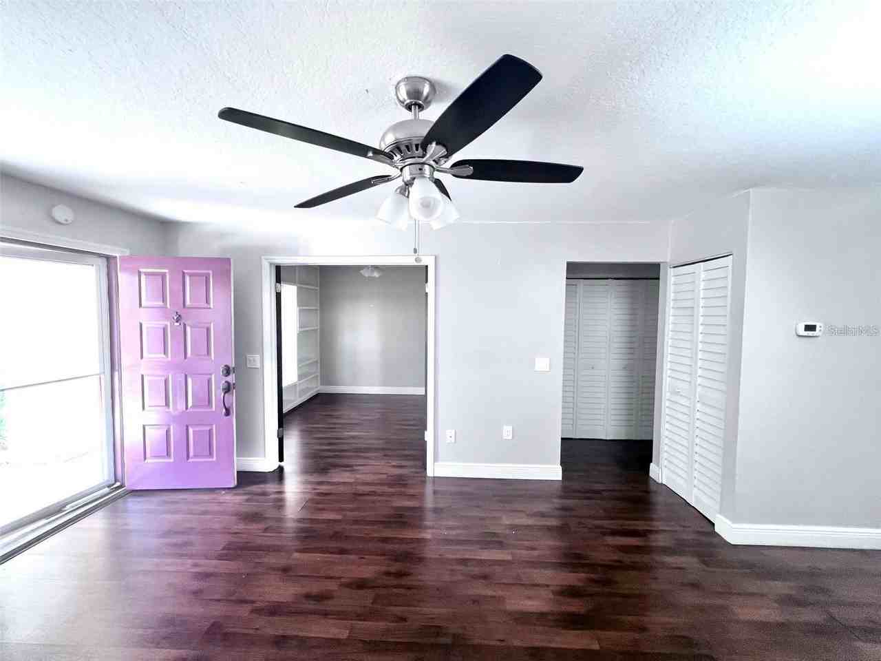 7910 Hardwick Dr #713 - Photo 5 of 17