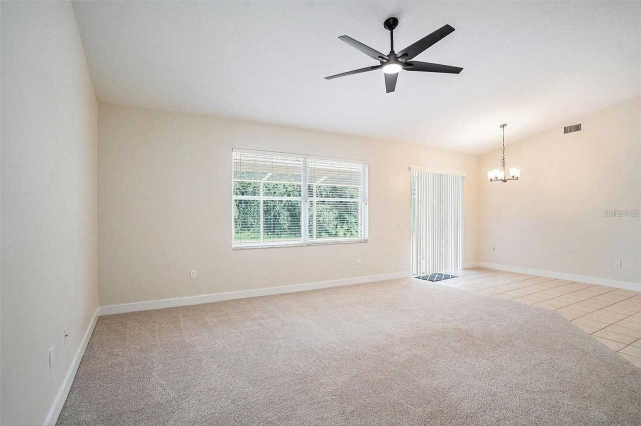 16909 Falconridge Rd - Photo 5 of 14