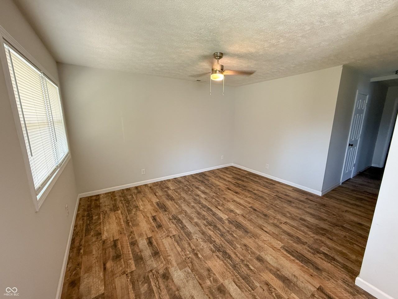4109 Weaver Ave - Photo 4 of 13