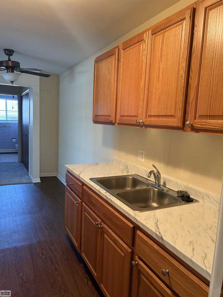 23321 Kelly Rd - Photo 3 of 9