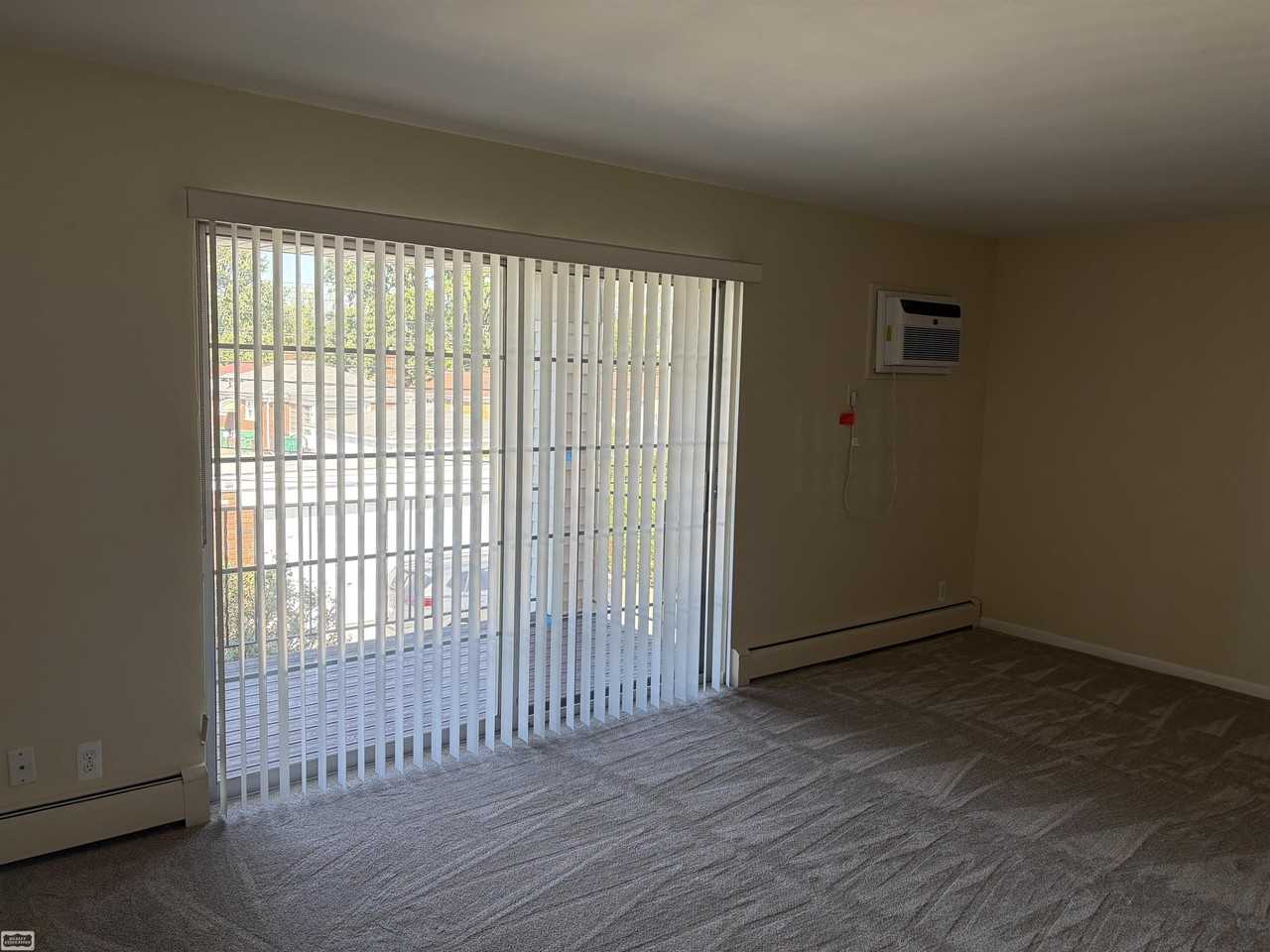 23321 Kelly Rd - Photo 5 of 9