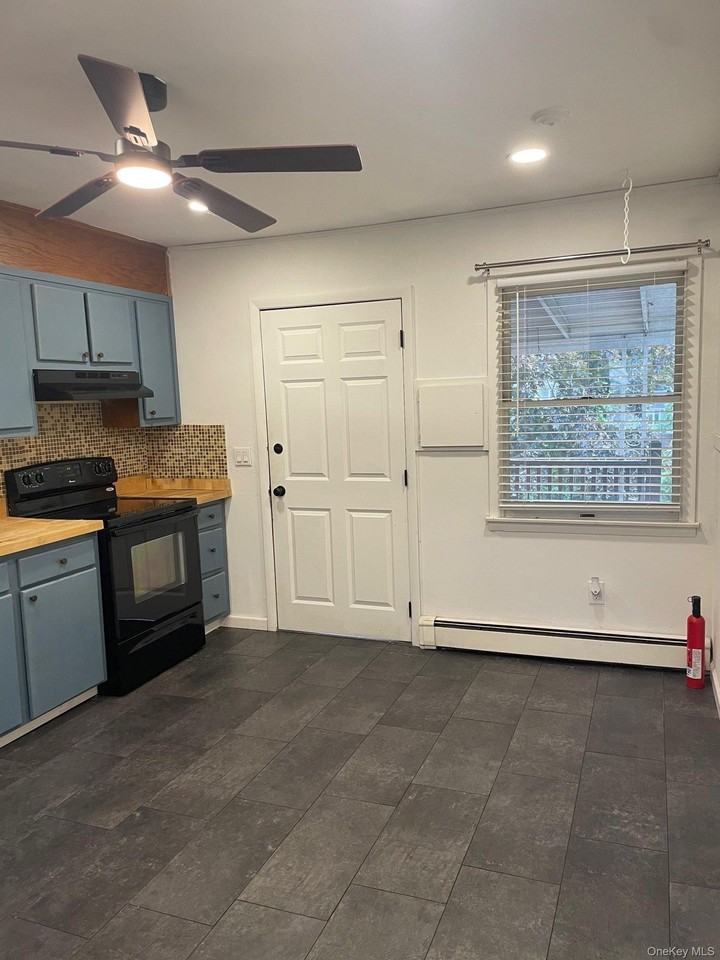 2 Rocco Dr - Photo 2 of 10