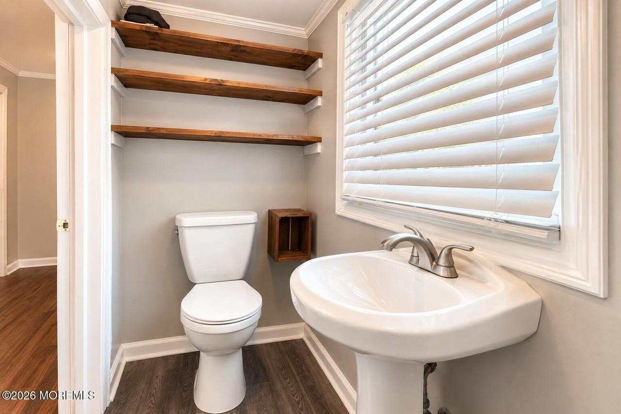 26 Main St - Photo 5 of 11