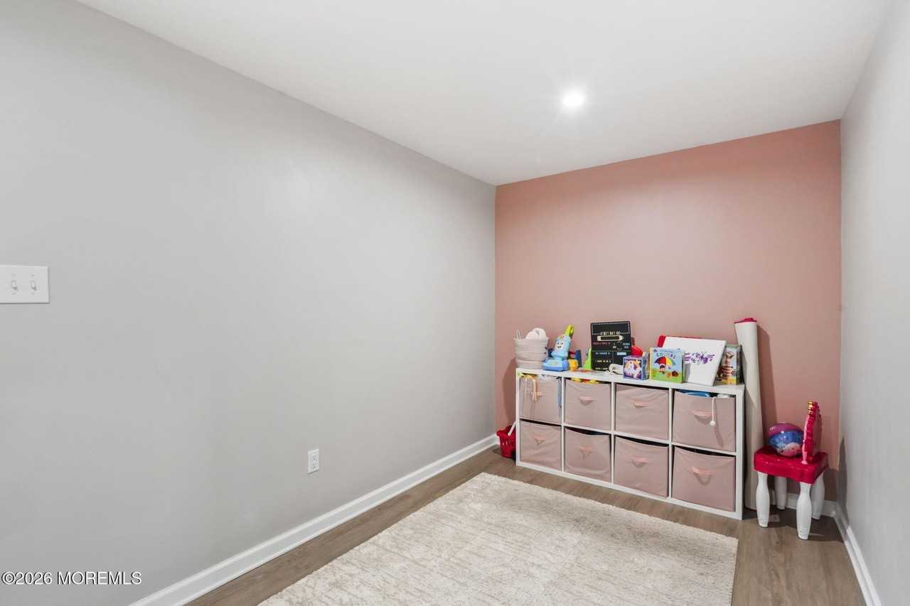 205 Cyprus Ct #205 - Photo 3 of 28