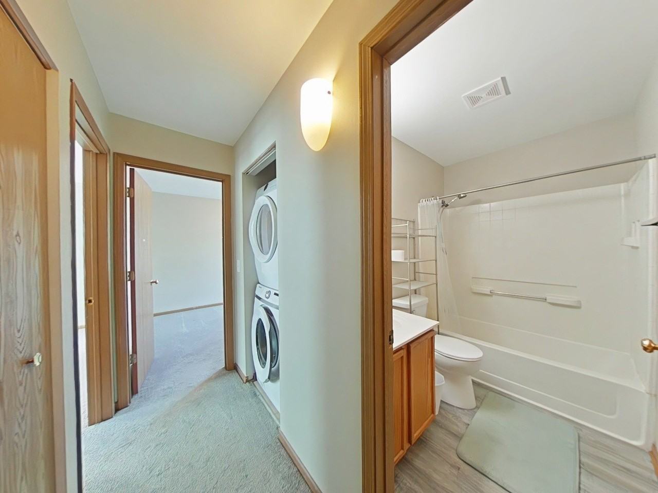 1101 Symphony Dr - Photo 5 of 8