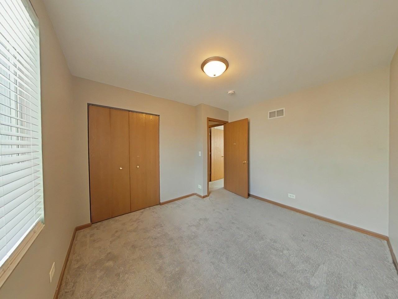 1101 Symphony Dr - Photo 6 of 8