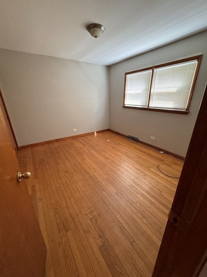 706 E 106th St #1 - Photo 6 of 11