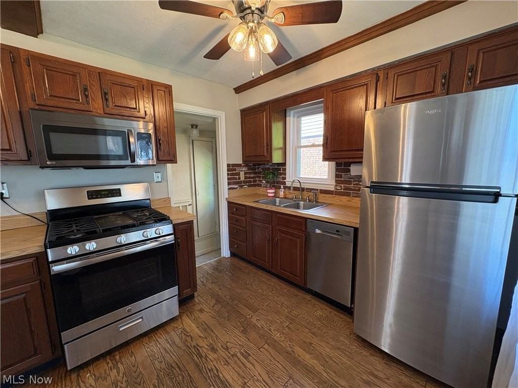 602 Huntmere Dr - Photo 5 of 21