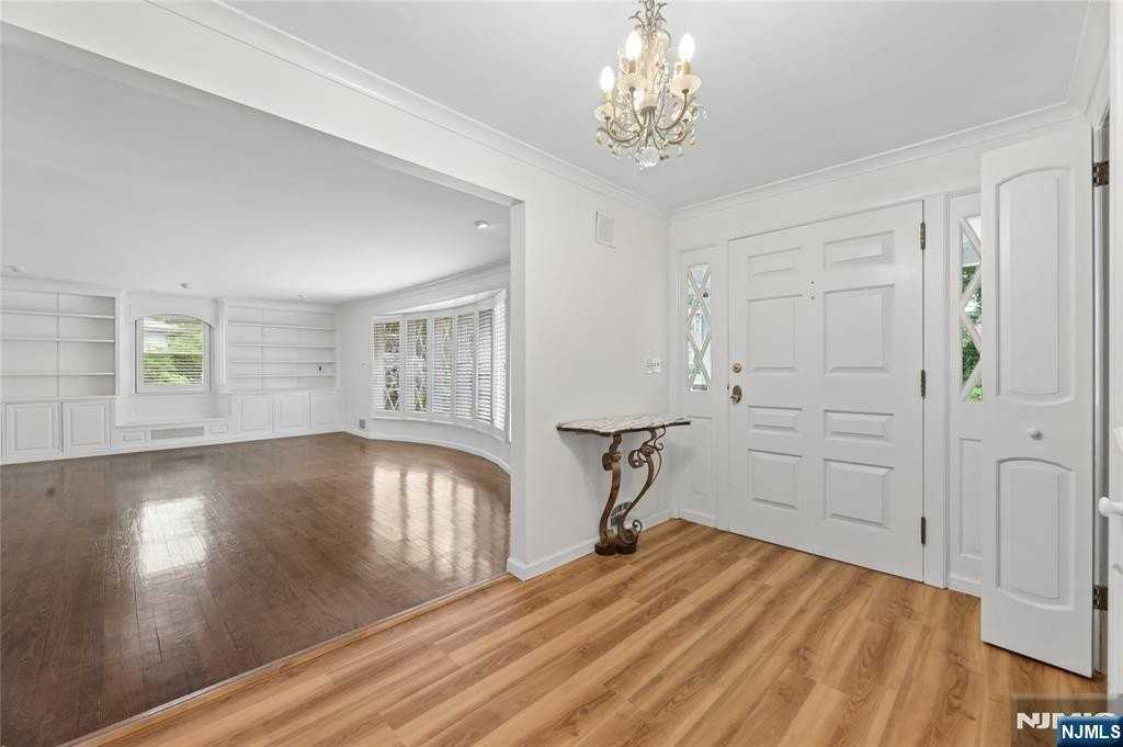 26 Glenwood Rd - Photo 5 of 31