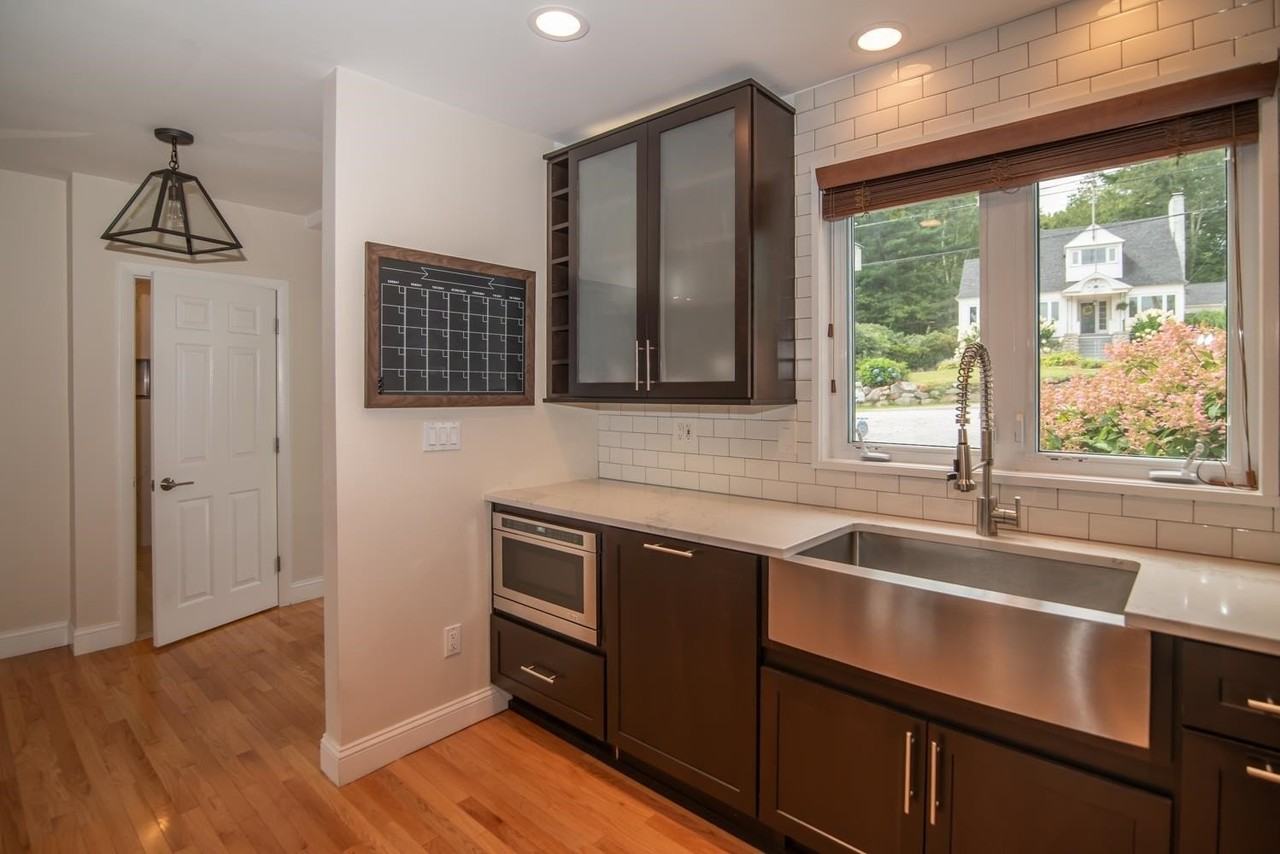 53 W Shore Rd - Photo 5 of 27