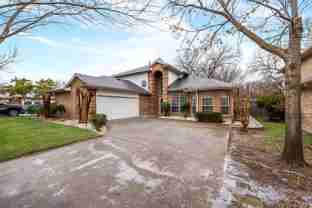 913 Wisperwood Dr - Photo 1 of 1