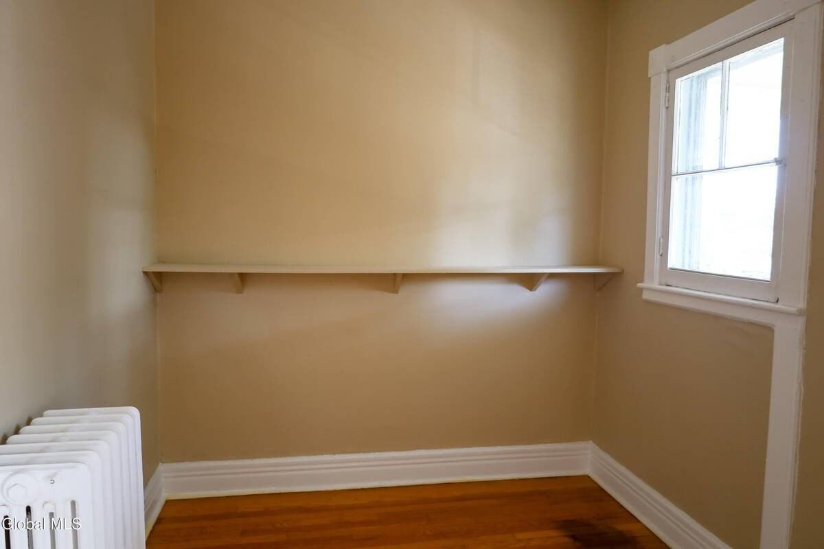 475 Hamilton St #2 - Photo 5 of 18