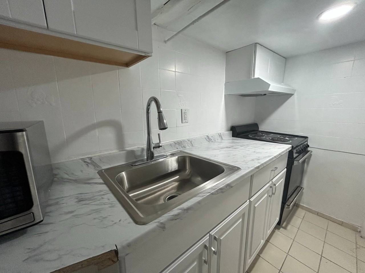 1819 Palisade Pl #B - Photo 2 of 4