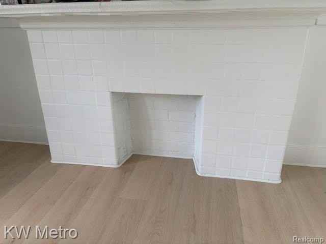 2952 Elmhurst St - Photo 6 of 50