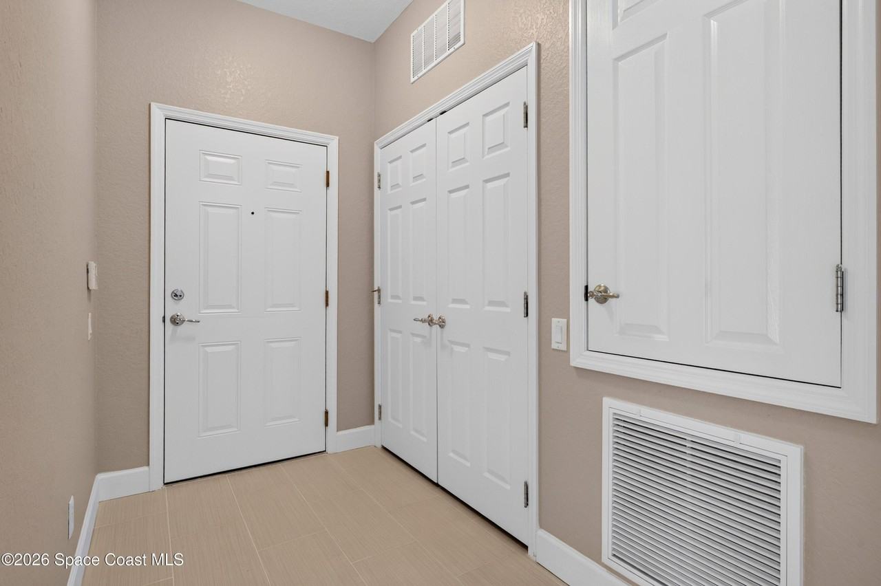 3868 Lexmark Ln #206 - Photo 4 of 44