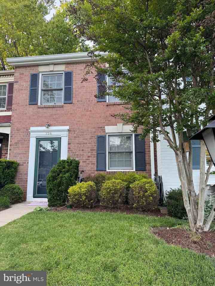 734 Azalea Dr #11-734 - Photo 3 of 24