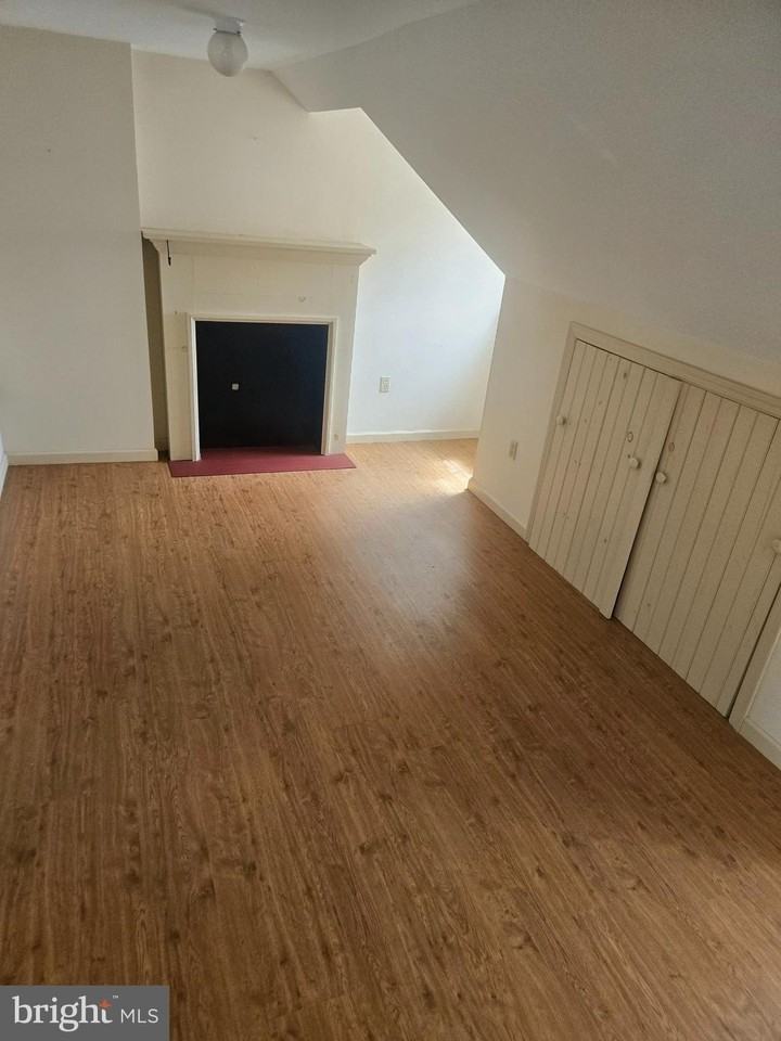 100 N Guthriesville Rd - Photo 3 of 10