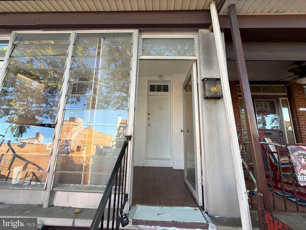 4013 Teesdale St #2 - Photo 3 of 26