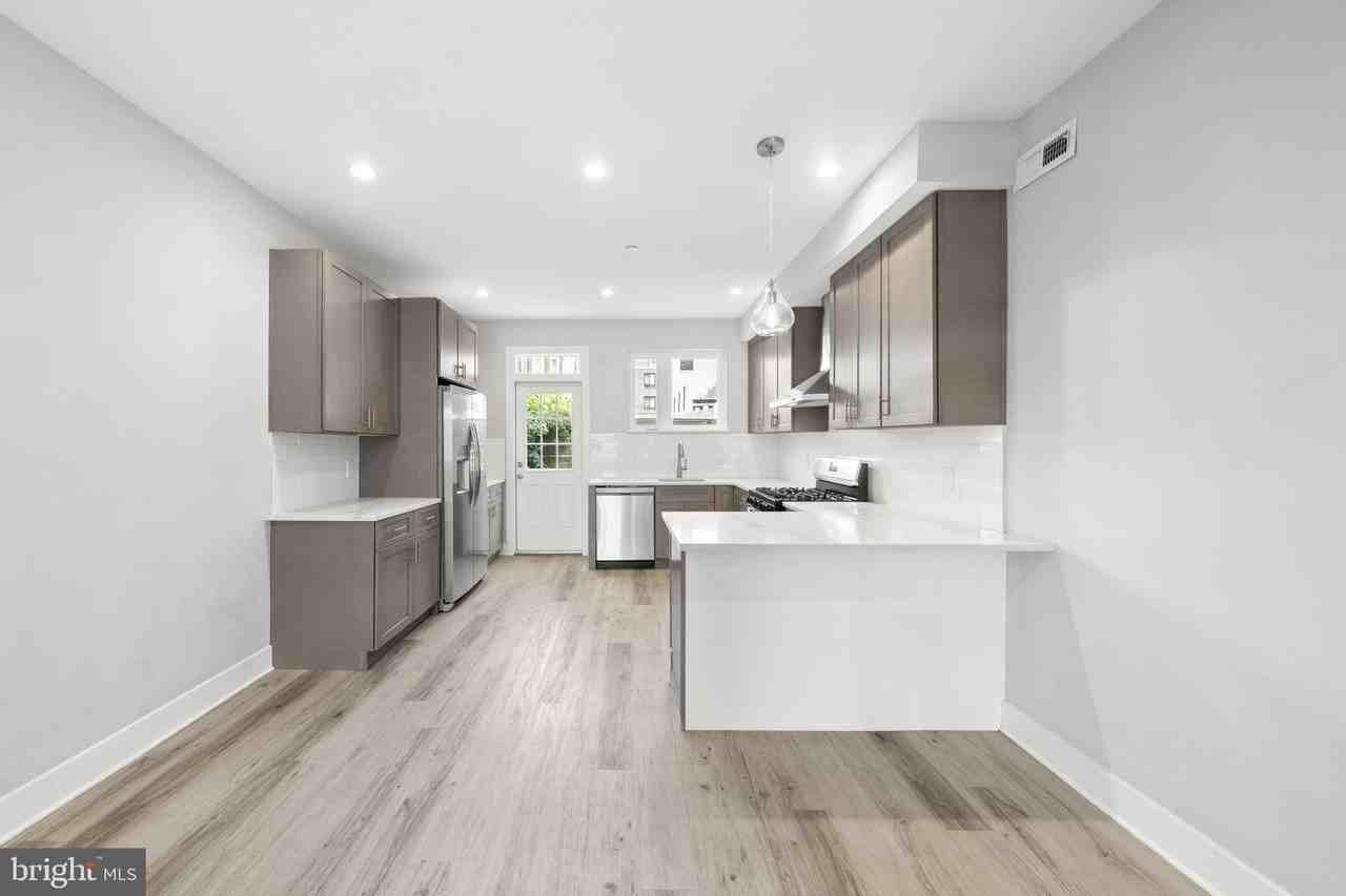 1517 N Marston St - Photo 7 of 36