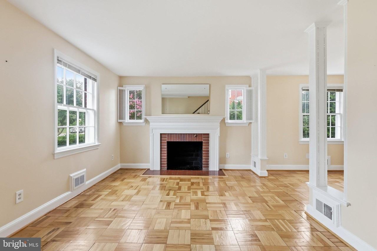 2803 Cameron Mills Rd - Photo 6 of 31
