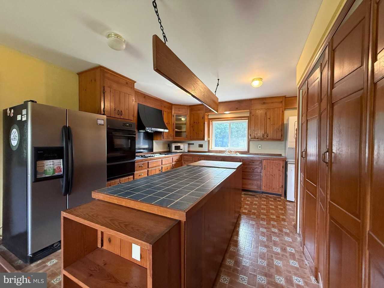 11 Nighthawk Ln - Photo 4 of 14