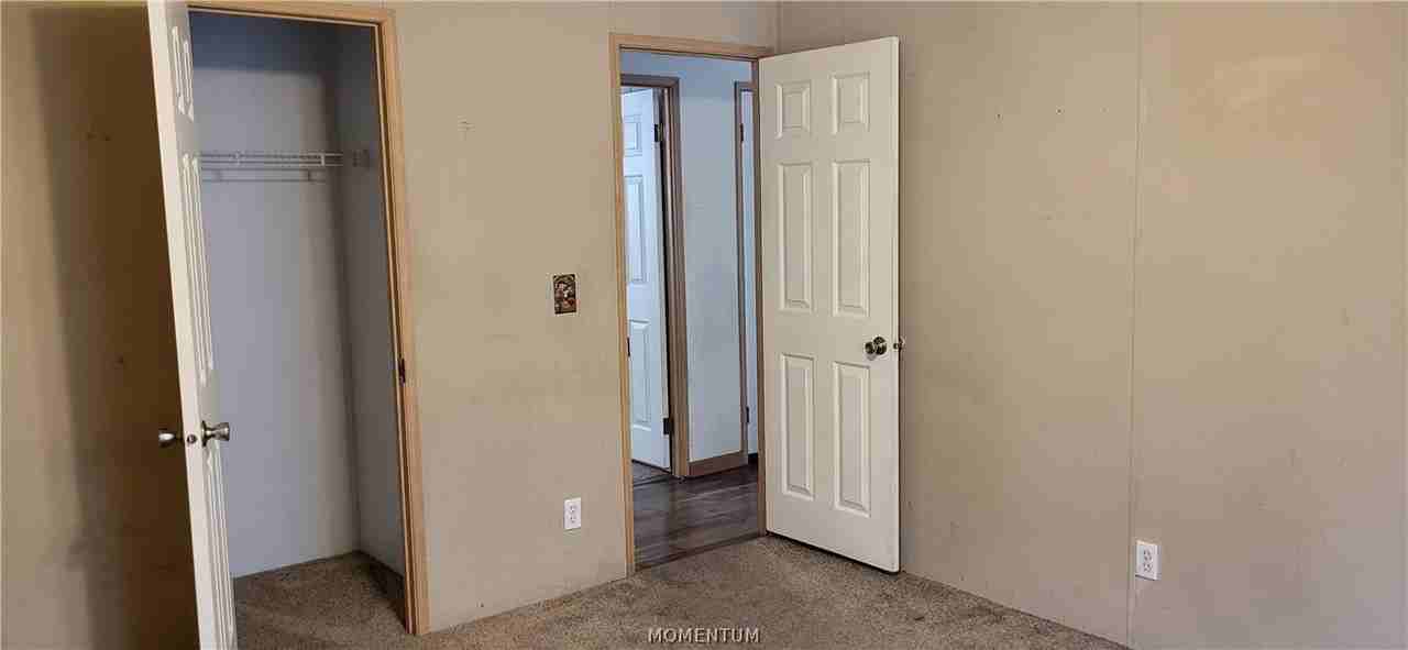 3315 S Ridge Ave - Photo 7 of 14