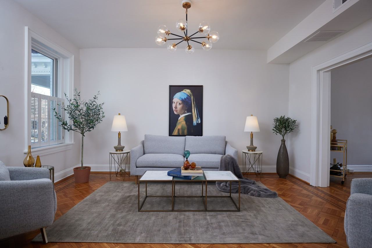 1364 Oak St Nw #1 - Photo 5 of 21