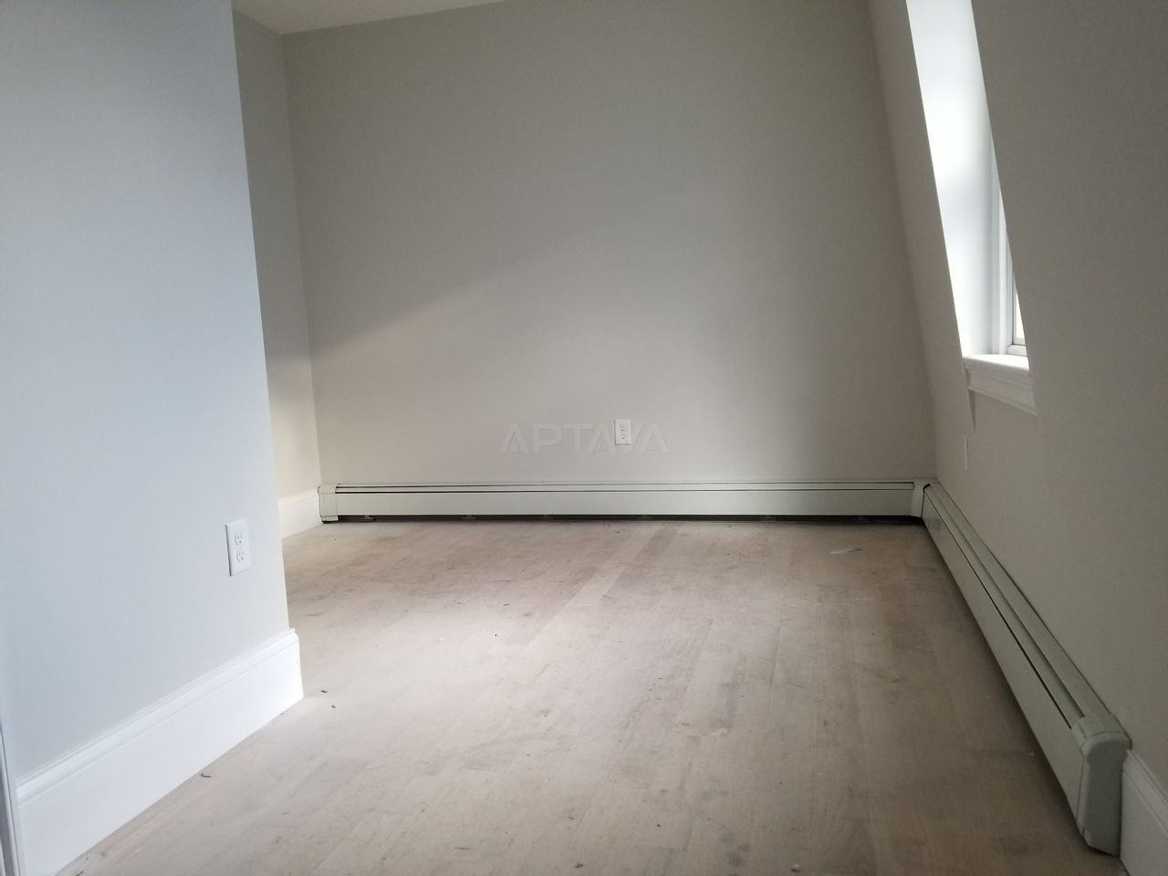 21 Cherry St #5DUPE - Photo 4 of 12