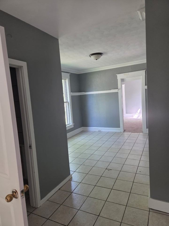 1023 E Behrends Ave #1 - Photo 2 of 9
