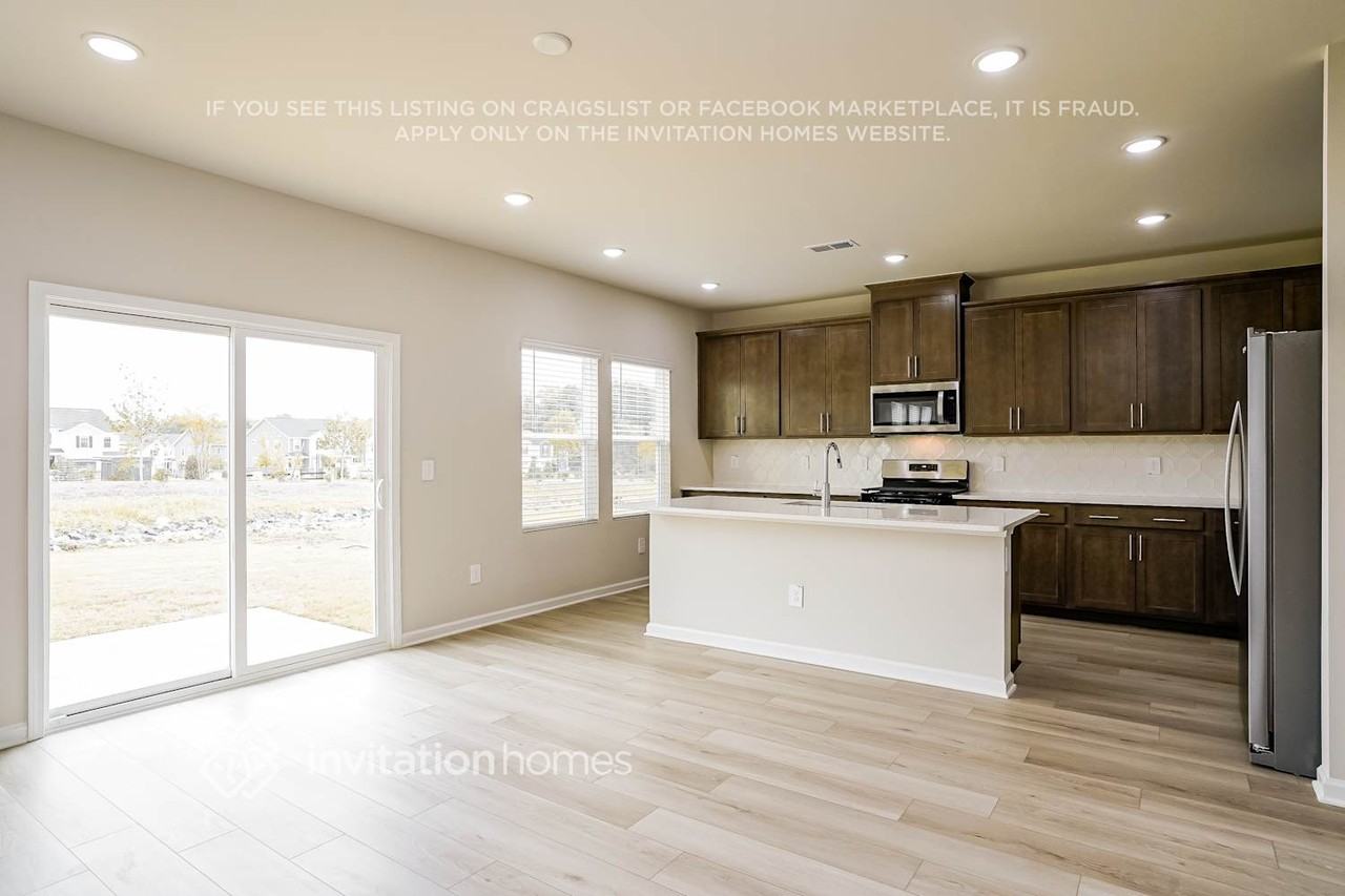 158 Thistle Patch Pl - Photo 6 of 18